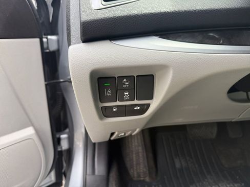 Used 2018 Acura TLX V6 w/ Technology Package image 17