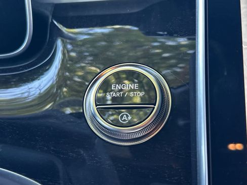 New 2026 Mercedes-Benz C 300 Sedan image 21