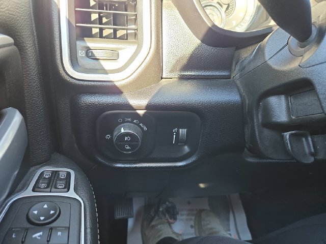 Used 2024 RAM 2500 Big Horn AWD/4WD image 24