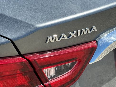 Used 2016 Nissan Maxima 3.5 SL w/ Interior Lighting Package FWD image 6