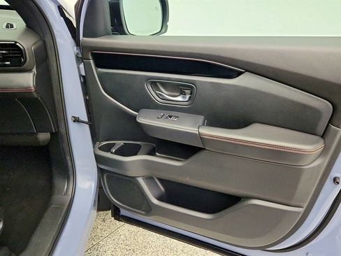 Used 2024 Honda Pilot TrailSport image 27