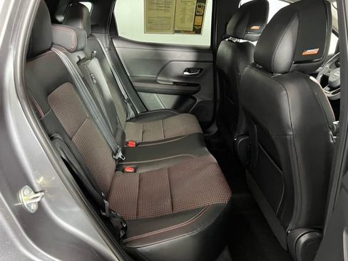 Used 2025 Nissan Kicks SR w/ SR Premium Package AWD/4WD image 19