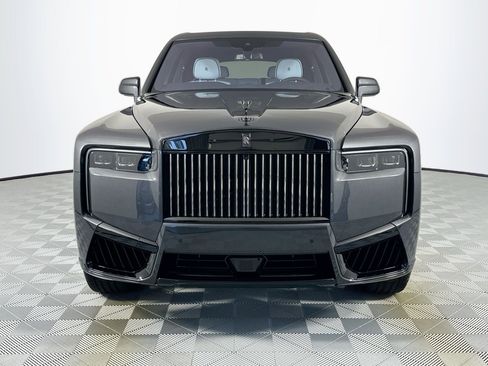 New 2026 Rolls-Royce Cullinan Black Badge image 5