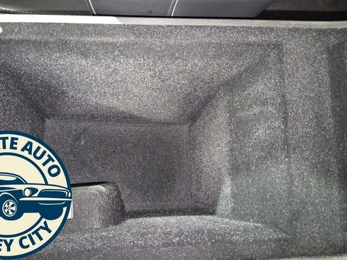 Used 2020 INFINITI QX50 Luxe w/ Navigation Package image 19