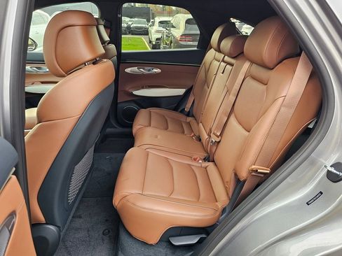 New 2026 Genesis GV70 2.5T Advanced image 23