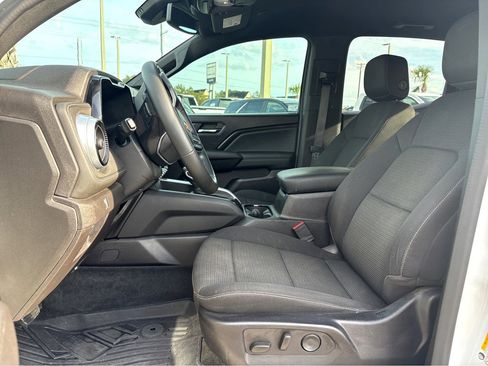 Used 2023 Chevrolet Colorado LT w/ LT Convenience Package II image 20