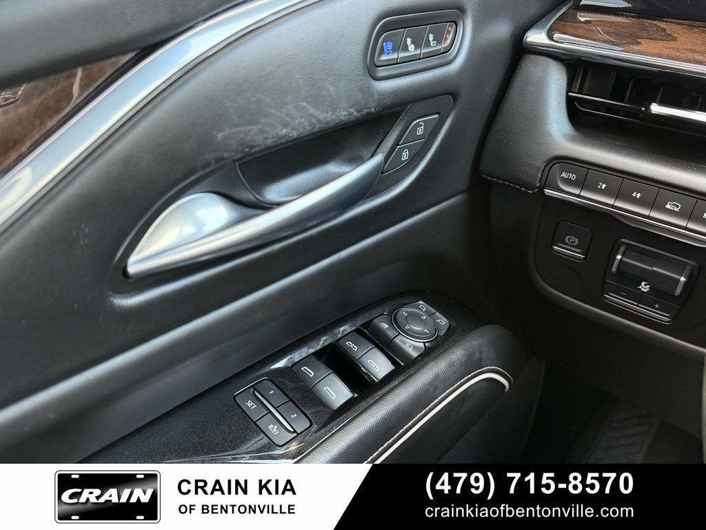 Used 2023 Cadillac Escalade Premium Luxury Platinum w/ LPO, Floor Liner Package AWD/4WD image 10