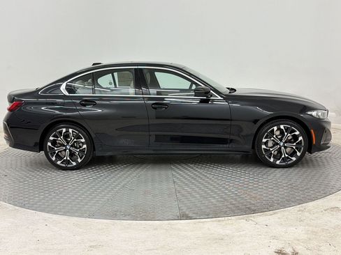 New 2026 BMW 330i xDrive Sedan w/ Premium Package AWD/4WD image 8