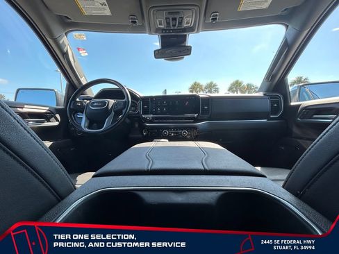 Used 2023 GMC Sierra 1500 SLT w/ SLT Premium Plus Package AWD/4WD image 15