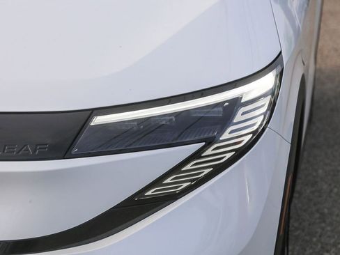 New 2026 Nissan Leaf SV+ w/ Illuminated Package FWD image 4