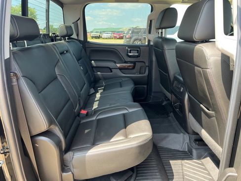 Used 2018 GMC Sierra 1500 SLT AWD/4WD image 35
