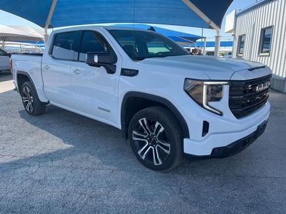 Used 2024 GMC Sierra 1500 Elevation w/ Preferred Package