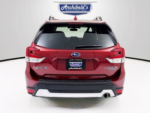 Used 2019 Subaru Forester Touring image 5