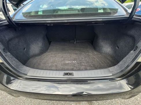 Used 2016 Nissan Sentra S FWD image 18