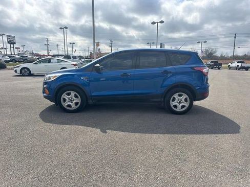 Used 2017 Ford Escape S image 7