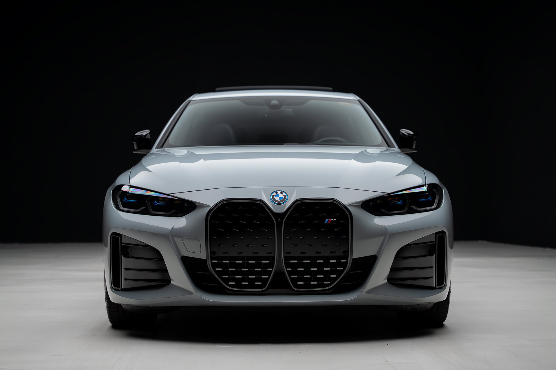 Used 2023 BMW i4 M50 w/ Premium Package AWD/4WD image 8