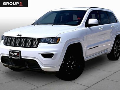 Used 2019 Jeep Grand Cherokee Altitude