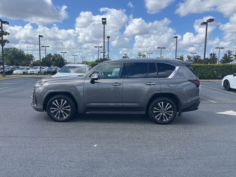Used 2023 Lexus LX 600 4WD w/ Interior Upgrade Package image 2
