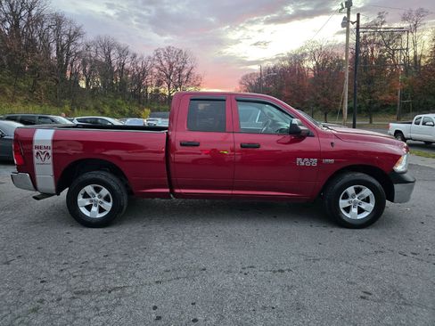 Used 2015 RAM 1500 ST w/ SXT Appearance Group image 4