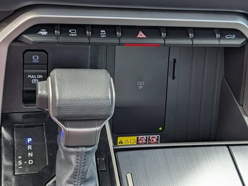 Used 2026 Toyota Tundra Platinum AWD/4WD image 16