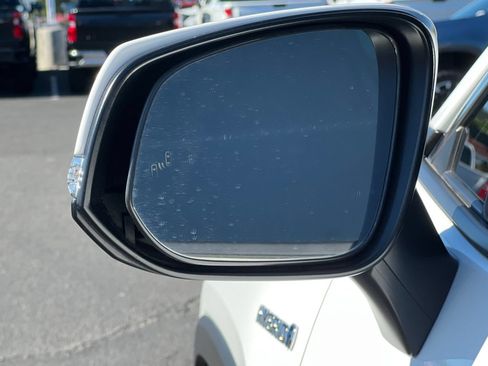 Used 2021 Toyota RAV4 XLE w/ XLE Grade Weather Package AWD/4WD image 51