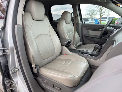Used 2015 GMC Acadia SLT AWD/4WD image 36