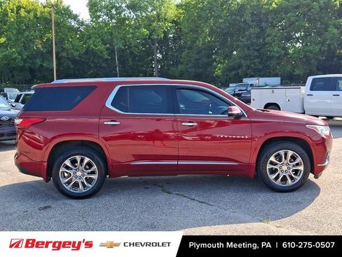 Certified 2018 Chevrolet Traverse Premier AWD/4WD image 9