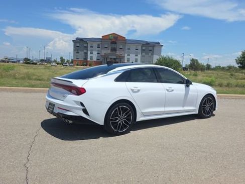 Used 2023 Kia K5 GT FWD image 6