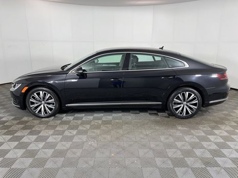 Used 2019 Volkswagen Arteon SE image 12