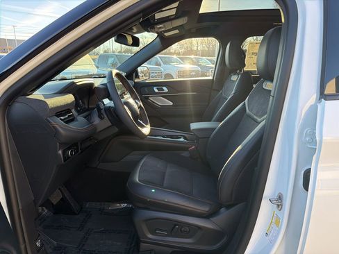 New 2026 Ford Explorer Tremor w/ Tremor Ultimate Package image 11