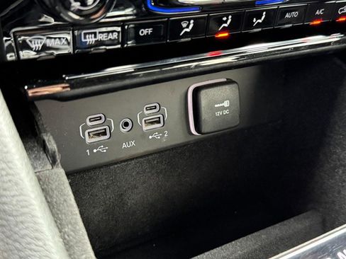 Used 2022 Jeep Grand Cherokee L Limited image 22