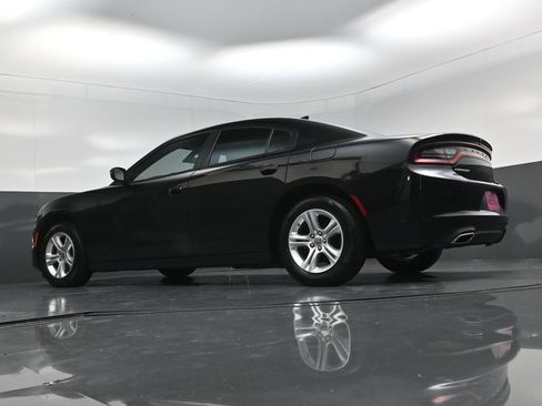 Used 2023 Dodge Charger SXT RWD image 19