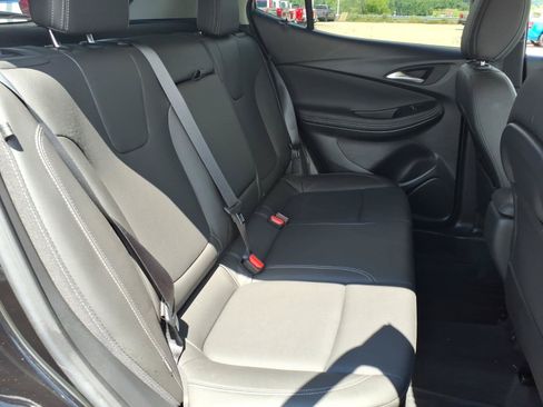 Used 2024 Buick Encore GX Sport Touring w/ Comfort Package AWD/4WD image 9