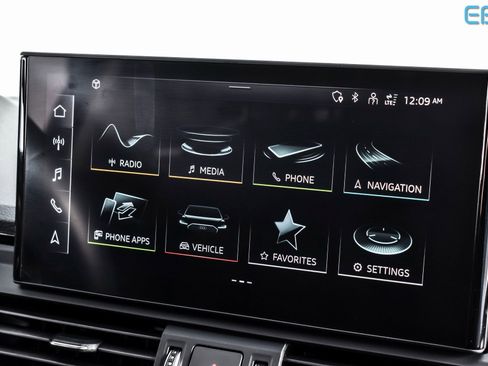 Used 2022 Audi Q5 2.0T Premium Plus w/ Premium Plus Package image 25