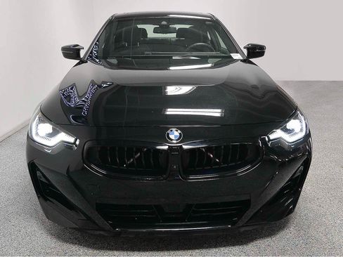 Used 2024 BMW M240i Coupe RWD image 2
