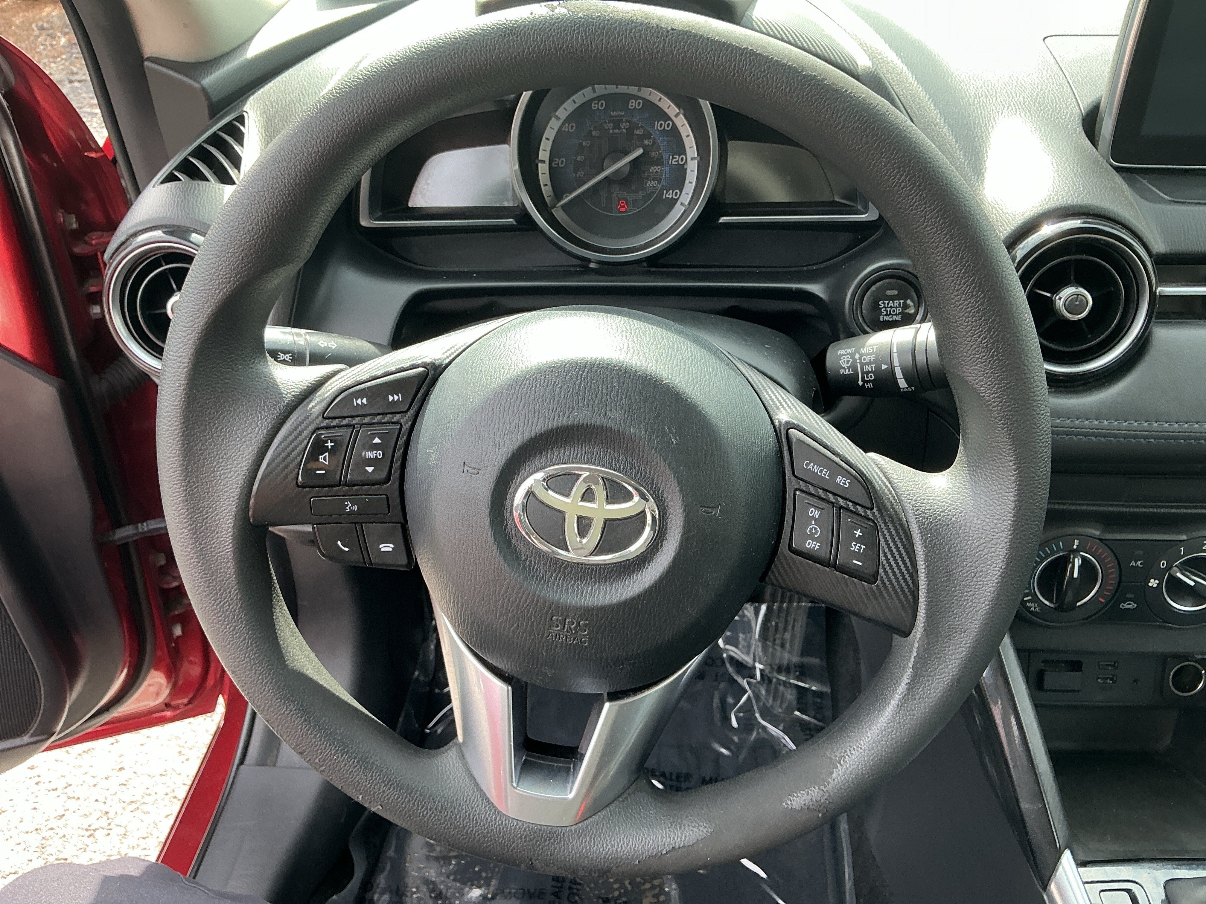 Used 2017 Toyota Yaris iA FWD image 14
