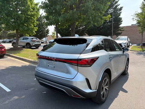 Used 2023 Lexus RX 350 Premium w/ Accessory Package AWD/4WD image 11