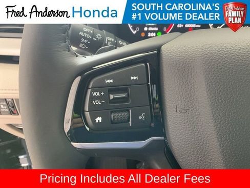 New 2026 Honda Odyssey Touring image 11