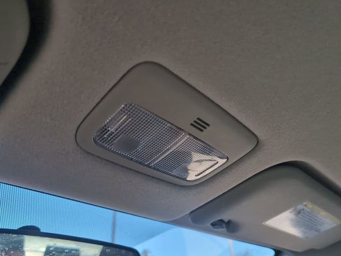 Used 2010 Toyota Corolla LE image 26