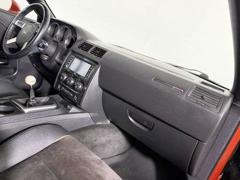 Used 2009 Dodge Challenger SRT8 w/ SRT Option Group II RWD image 42
