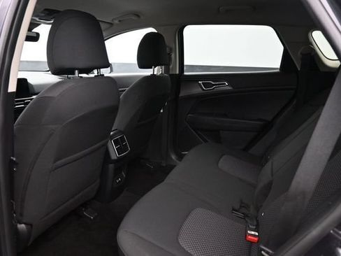 Used 2026 Kia Sportage LX FWD image 15