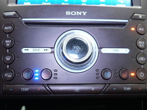 Used 2020 Ford Fusion Titanium FWD image 31