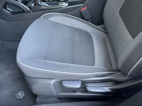 Used 2024 Chevrolet TrailBlazer LT FWD image 14