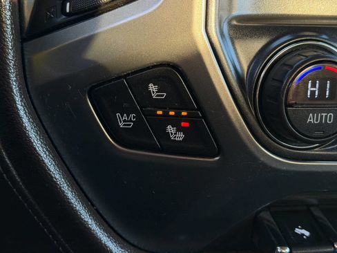 Used 2014 Chevrolet Silverado 1500 LTZ image 43