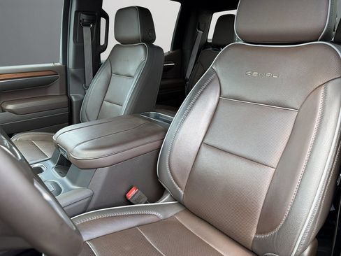 Certified 2023 GMC Sierra 1500 Denali w/ Denali Reserve Package AWD/4WD image 19