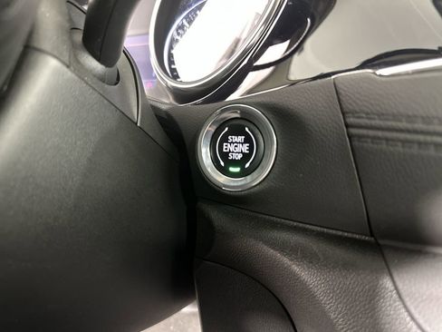 Used 2023 Buick Encore GX Select image 19