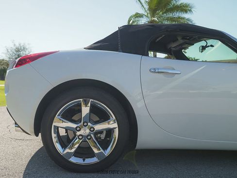 Used 2007 Pontiac Solstice Convertible w/ Premium Package image 41
