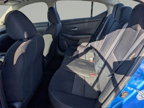 Used 2022 Nissan Sentra SV image 14