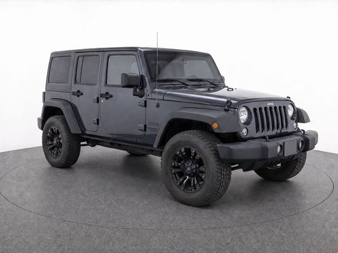 Used 2016 Jeep Wrangler Unlimited Sport w/ Quick Order Package 24S AWD/4WD image 2