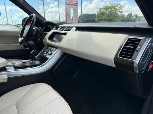 Used 2017 Land Rover Range Rover Sport Supercharged AWD/4WD image 19